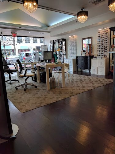 VisualEyes Optical Boutique