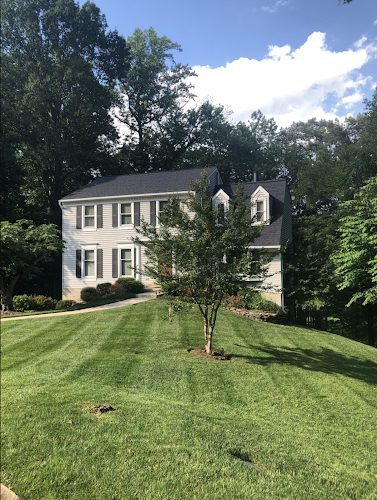 Lawn Love Lawn Care of Arlington