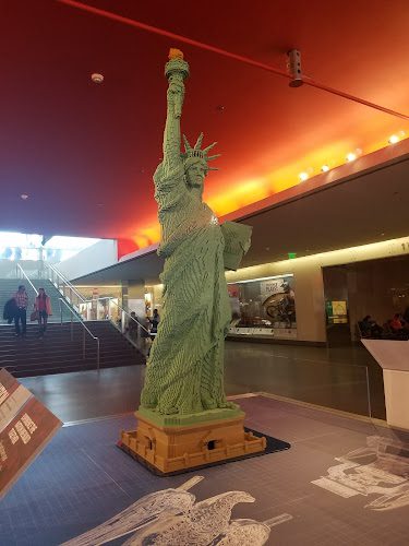 Smithsonian National Museum of American History
