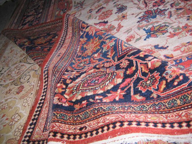 Private Collectors Antique Oriental Rugs