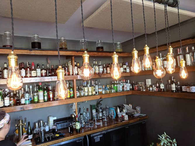 Bar Francis