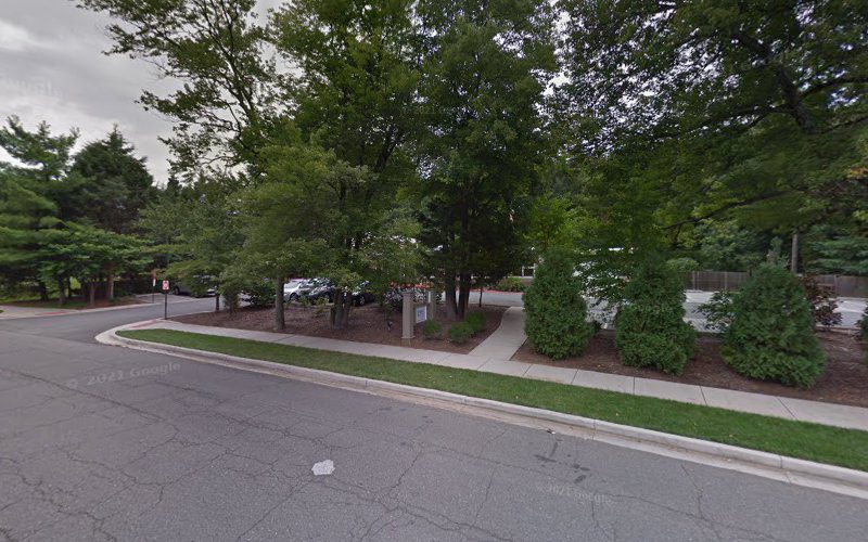 Montessori School of Northern Virginia – Valleybrook Campus